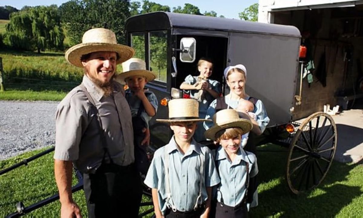 First Amish Man 1900+ Best Amish Names for Boys and Girls 2026