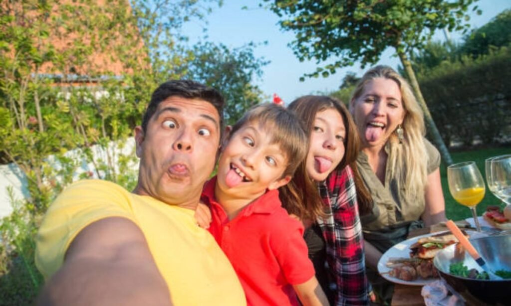 creative-and-funny-family-team-names