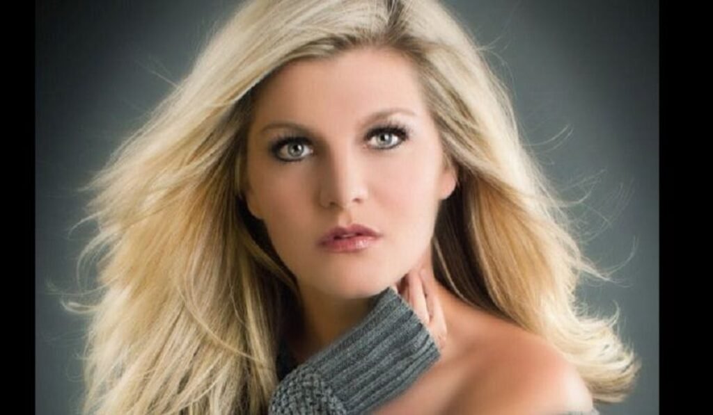 brooke-daniells-quick-bio