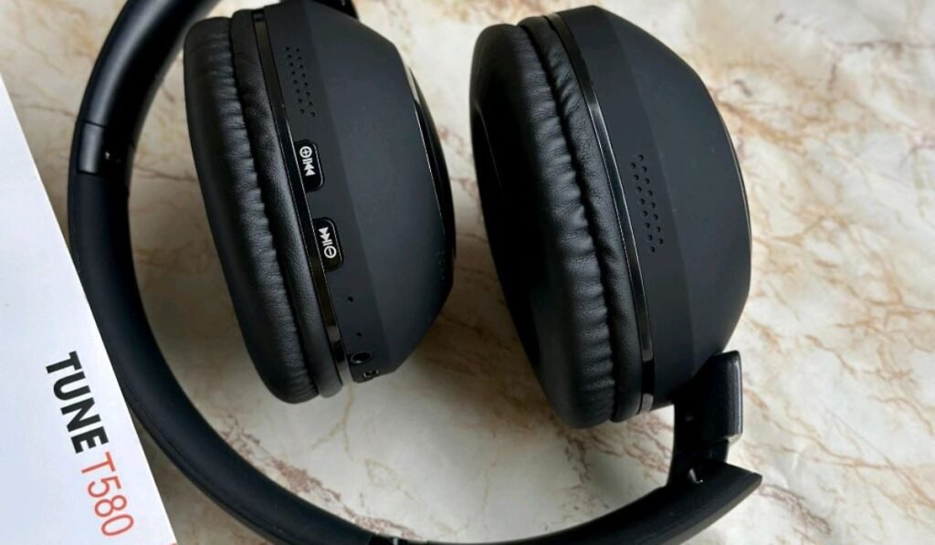 what-are-the-tune5801t-wireless-earbuds